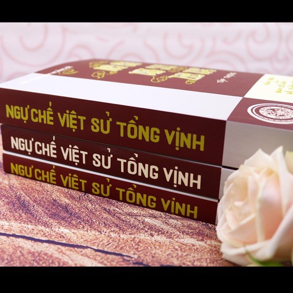 Ngự Chế Việt Sử Tổng Vịnh – Vua Tự Đức