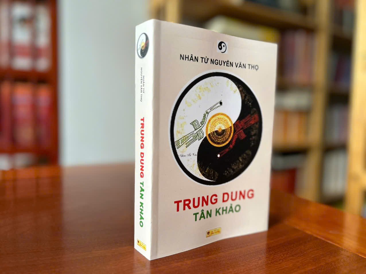 Trung Dung Tân Khảo - Nhân Tử Nguyễn Văn Thọ