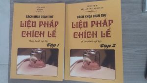 Sách Bách khoa Toàn Thư Liệu Pháp Chích Lể