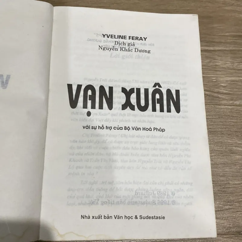 Sách Vạn Xuân Tiểu Thuyết Lịch Sử Về Nguyễn Trãi - Yveline Feray - Ảnh 2
